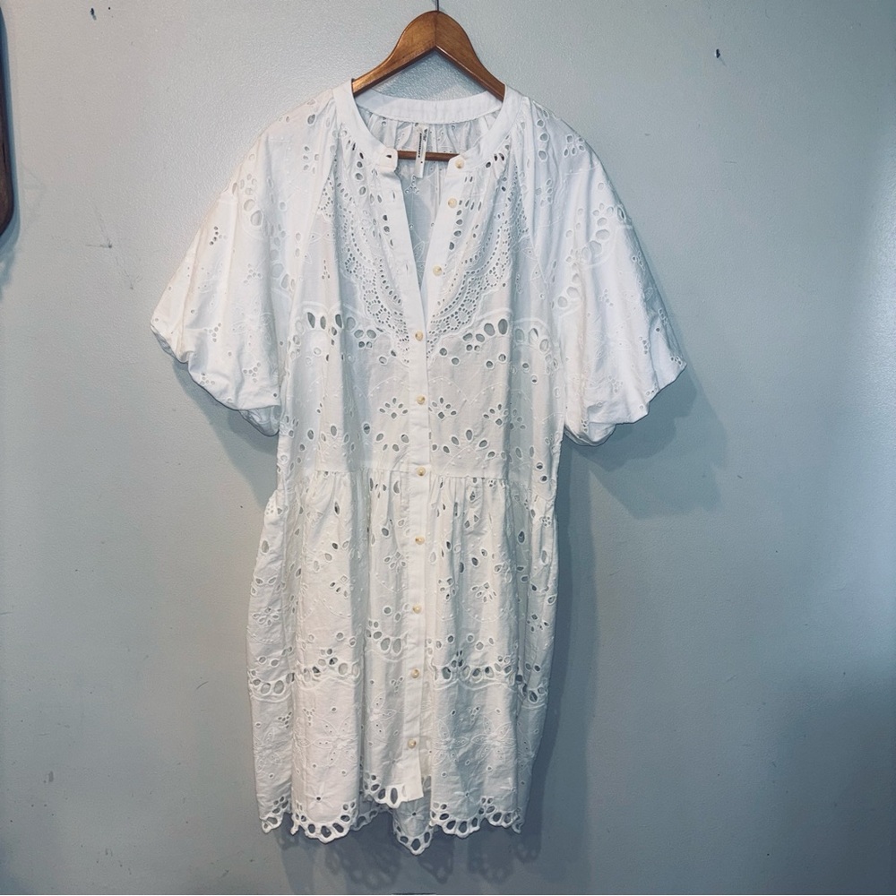 Anthropologie Tatullah Puff Sleeves Eyelet White Mini Dress Women’s Size Medium